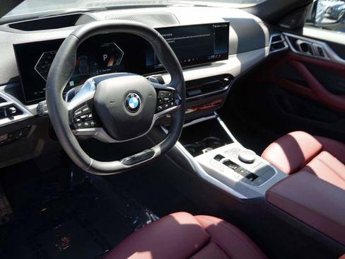 Used 2025 BMW 430i w/ Premium Package RWD image 8