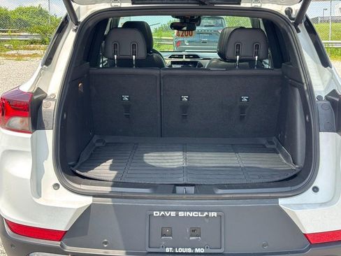 Used 2021 Chevrolet TrailBlazer ACTIV w/ Sun and Liftgate Package AWD/4WD image 11