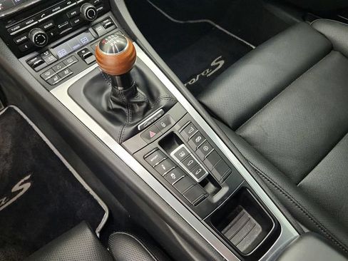 Used 2013 Porsche 911 Carrera S RWD image 38