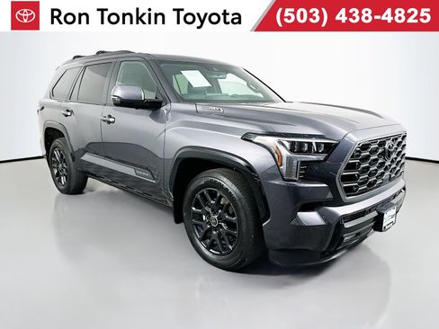 Certified 2024 Toyota Sequoia Platinum AWD/4WD image 1