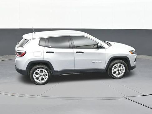 Used 2025 Jeep Compass Sport AWD/4WD image 59