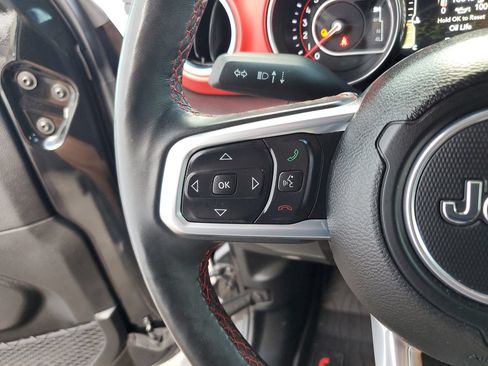 Used 2020 Jeep Gladiator Rubicon AWD/4WD image 28