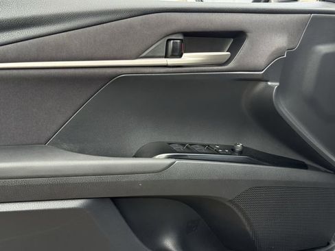 Used 2025 Toyota Camry LE image 26