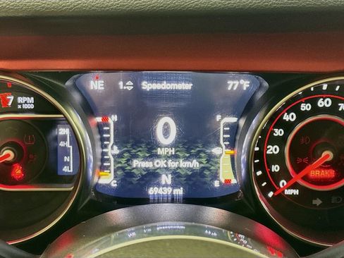 Used 2020 Jeep Wrangler Unlimited Rubicon AWD/4WD image 13