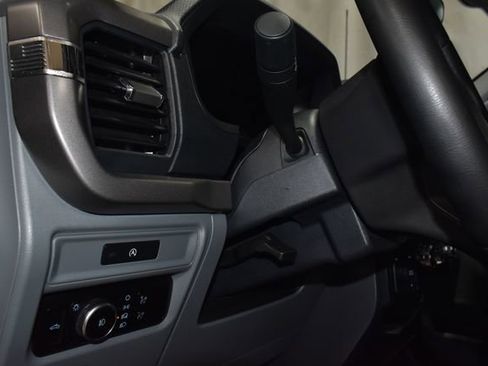 Used 2025 Ford F150 XLT w/ Equipment Group 301A Standard AWD/4WD image 29