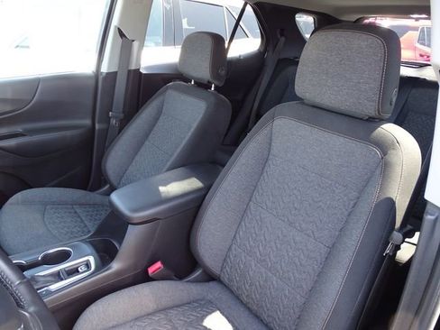 Certified 2022 Chevrolet Equinox LT FWD image 8
