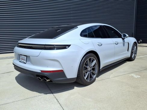Used 2024 Porsche Panamera RWD image 6