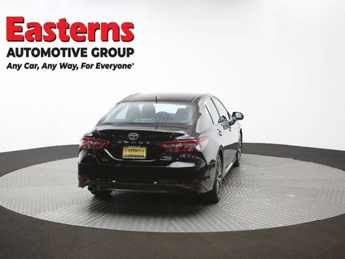 Used 2022 Toyota Camry XLE FWD image 38