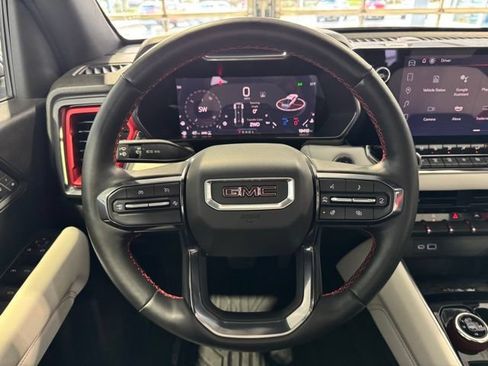 Used 2023 GMC Canyon AT4X AWD/4WD image 19