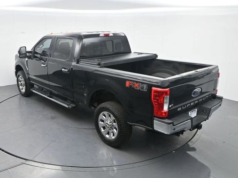 Used 2018 Ford F250 Lariat w/ Lariat Ultimate Package image 24