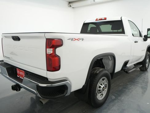 Used 2025 Chevrolet Silverado 2500 W/T w/ WT Convenience Package image 9