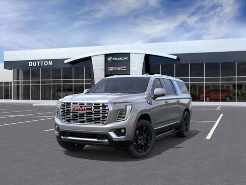 New 2026 GMC Yukon XL Denali w/ Denali Reserve Package image 32