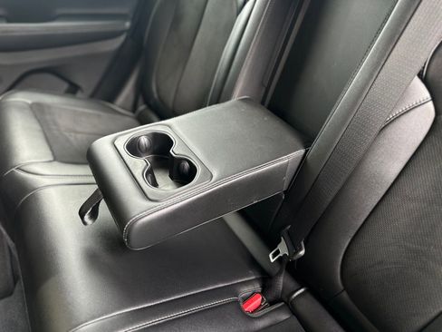 Used 2023 Jeep Grand Cherokee Altitude image 36