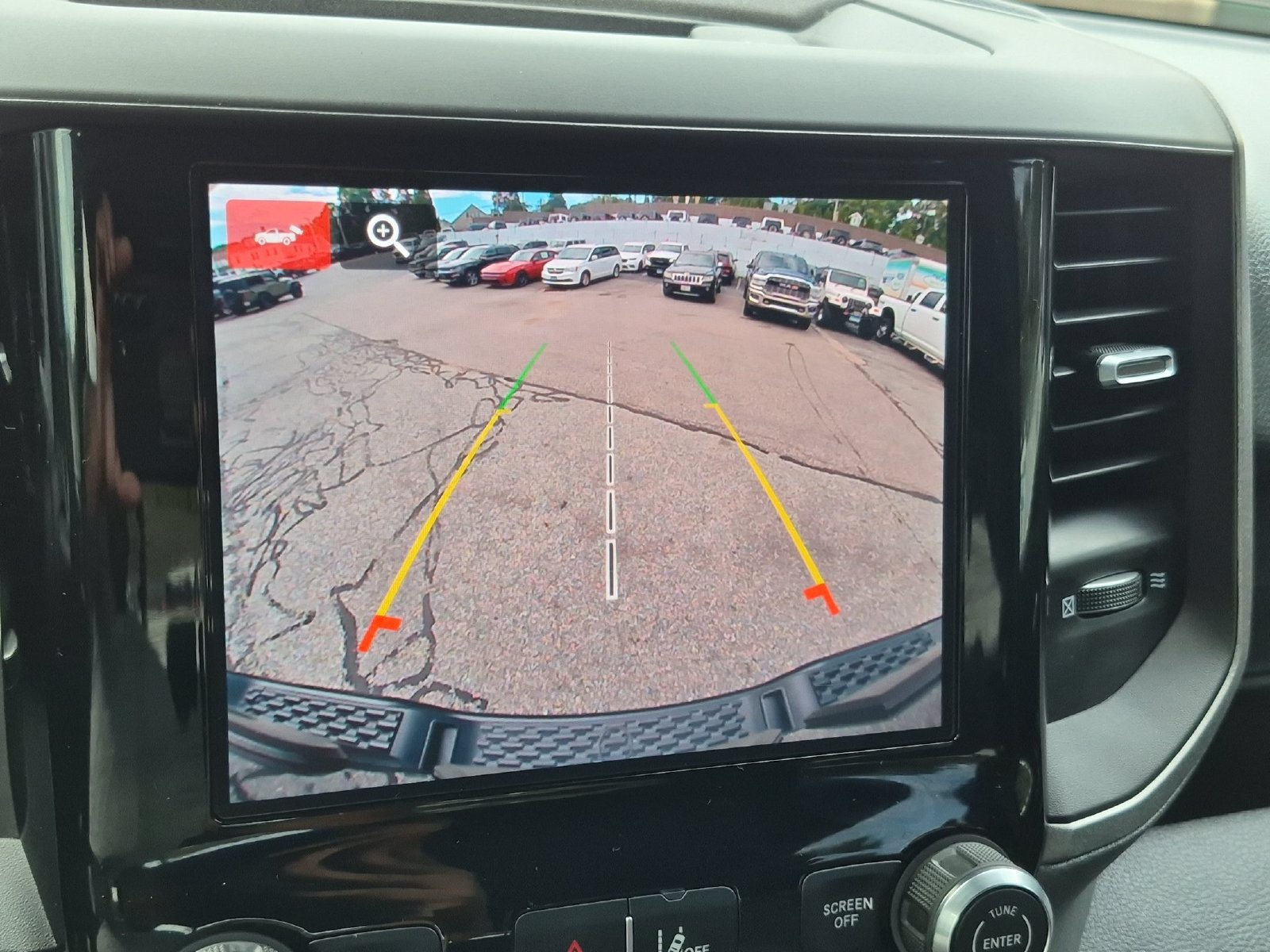 Used 2025 RAM 1500 Warlock AWD/4WD image 22