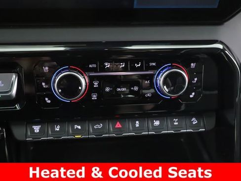Used 2026 GMC Sierra 2500 AT4X w/ LPO, Black Badging Package AWD/4WD image 4