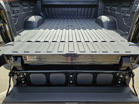 New 2026 GMC Sierra 3500 AT4 w/ AT4 Premium Plus Package image 22