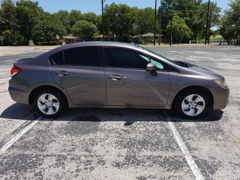 Used 2015 Honda Civic LX image 8