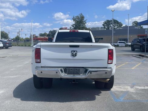 Used 2017 RAM 3500 Tradesman w/ Chrome Appearance Group AWD/4WD image 5