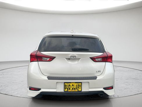 Used 2016 Scion iM FWD image 4