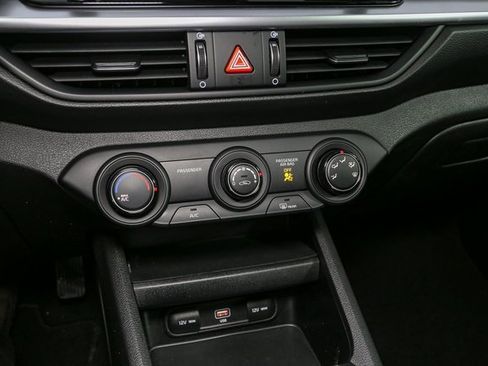 Used 2023 Kia Forte LXS w/ LXS Technology Package image 21