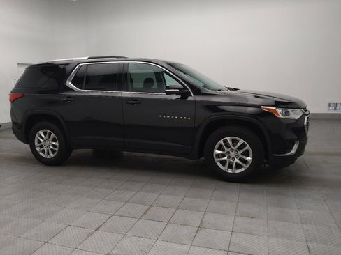 Used 2018 Chevrolet Traverse LT FWD image 11