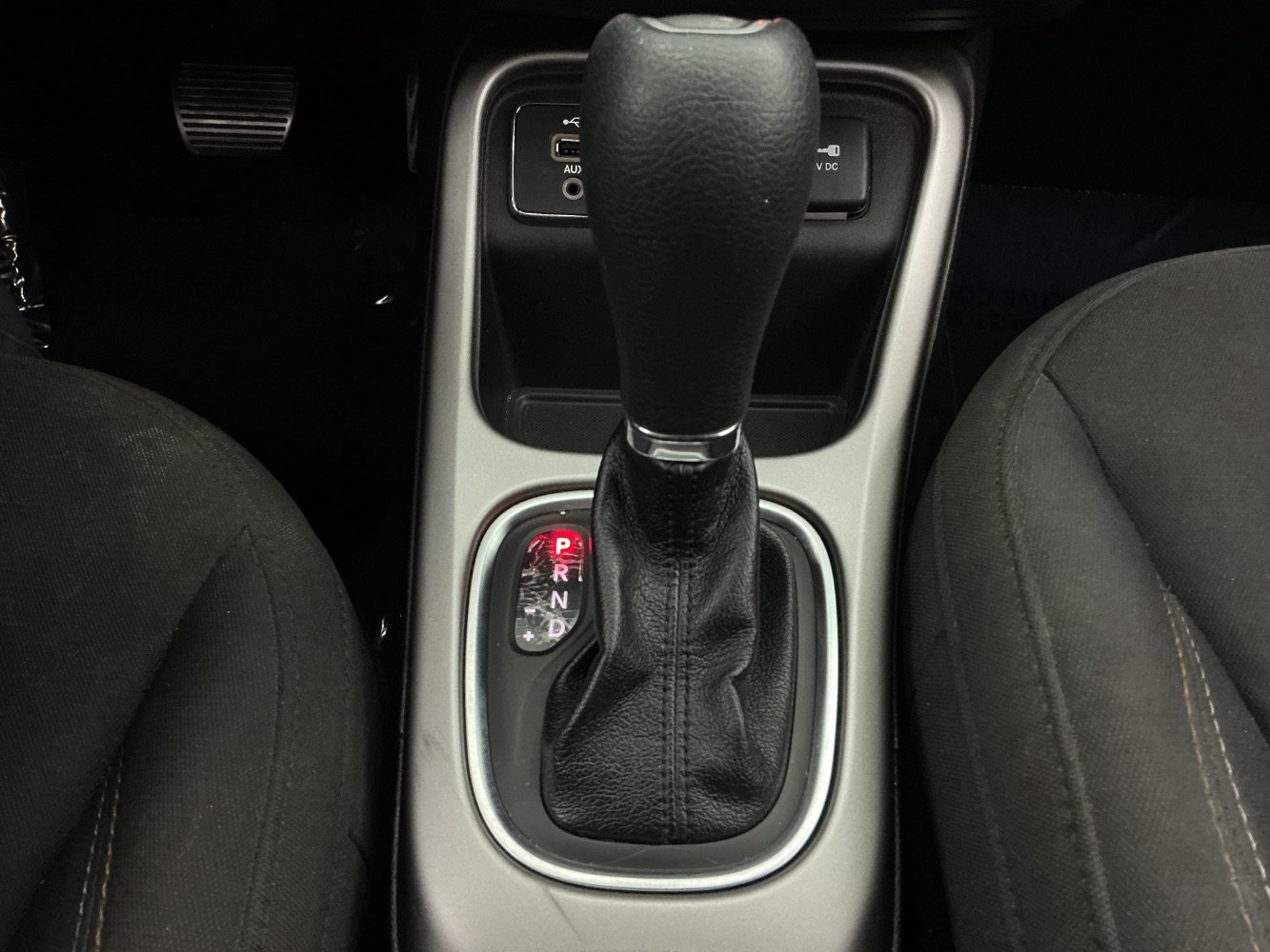 Used 2018 Jeep Compass Sport FWD image 36