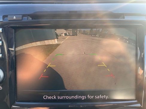 Used 2020 Nissan Murano S image 25