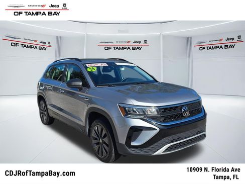 Used 2024 Volkswagen Taos S FWD image 1