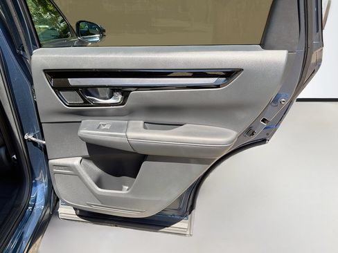 Used 2024 Honda CR-V EX-L image 30