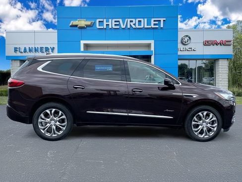 Used 2021 Buick Enclave Avenir w/ Avenir Technology Package AWD/4WD image 6
