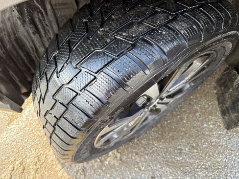 Certified 2022 Subaru Forester Limited image 42