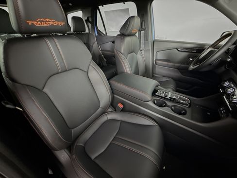 New 2025 Honda Pilot TrailSport image 35