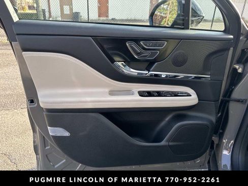 New 2026 Lincoln Corsair Grand Touring w/ Rear Removable Package Tray image 10