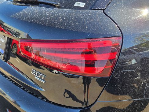 Used 2015 Audi Q3 2.0T Prestige AWD/4WD image 12