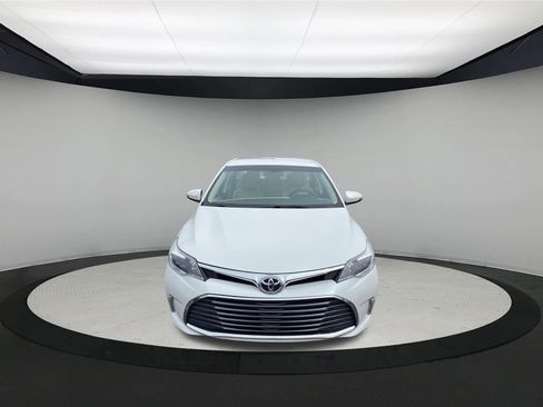 Used 2016 Toyota Avalon XLE FWD image 3