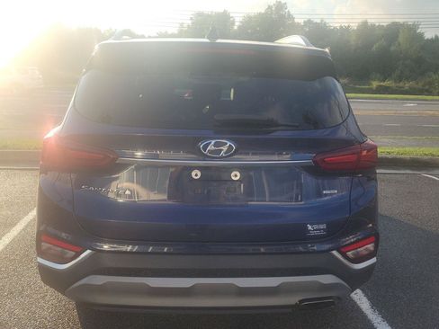 Used 2020 Hyundai Santa Fe SEL w/ Convenience + Premium Package AWD/4WD image 10