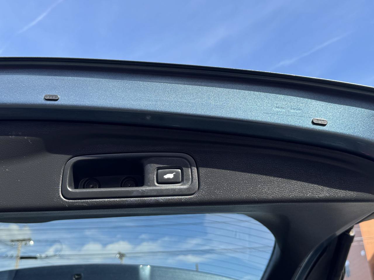 Used 2017 Honda Pilot EX-L image 12