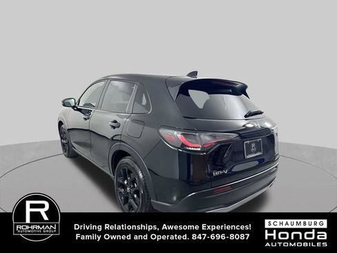 Certified 2025 Honda HR-V Sport image 32