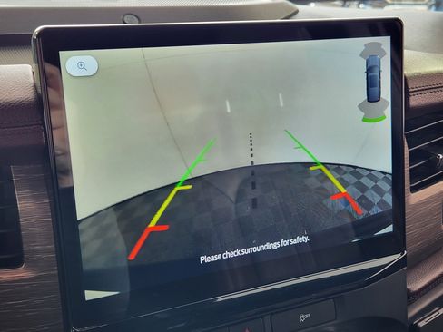 Certified 2023 Ford Expedition Limited image 24