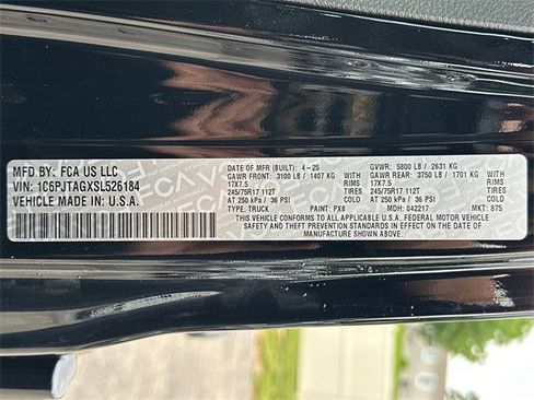 New 2025 Jeep Gladiator Sport image 40