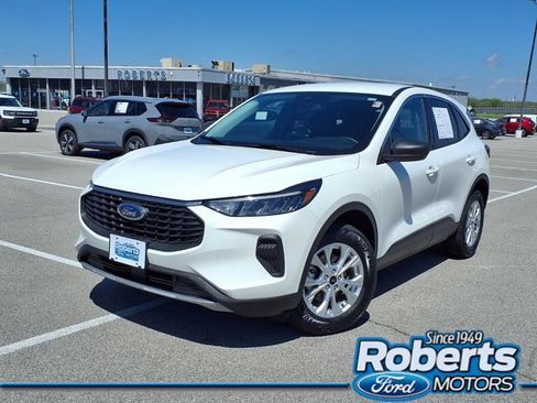 Certified 2023 Ford Escape Active AWD/4WD image 1