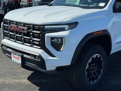 New 2026 GMC Canyon AT4 w/ Technology Plus Package AWD/4WD image 13