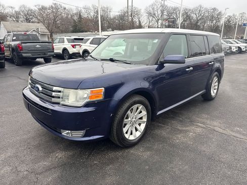 Used 2011 Ford Flex SEL w/ Rapid Spec Order Code image 3