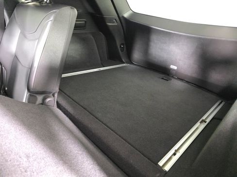 Used 2020 Cadillac XT5 Premium Luxury image 34