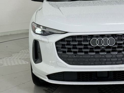 New 2025 Audi Q5 Premium Plus image 9