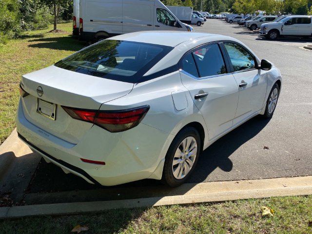 Used 2024 Nissan Sentra S FWD image 31