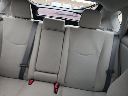 Used 2014 Toyota Prius Two image 17