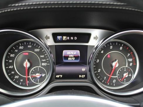 Used 2020 Mercedes-Benz SL 550 image 7