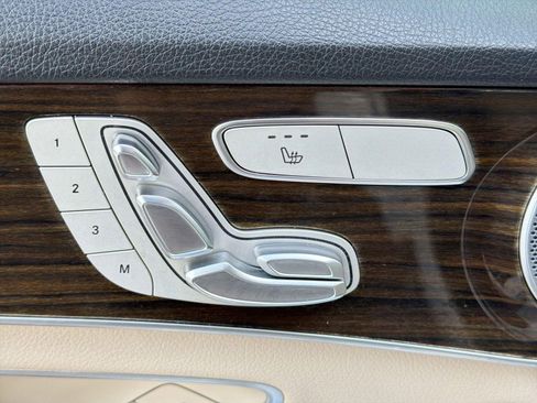 Used 2021 Mercedes-Benz C 300 Sedan image 14