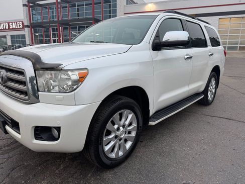 Used 2016 Toyota Sequoia Platinum AWD/4WD image 9